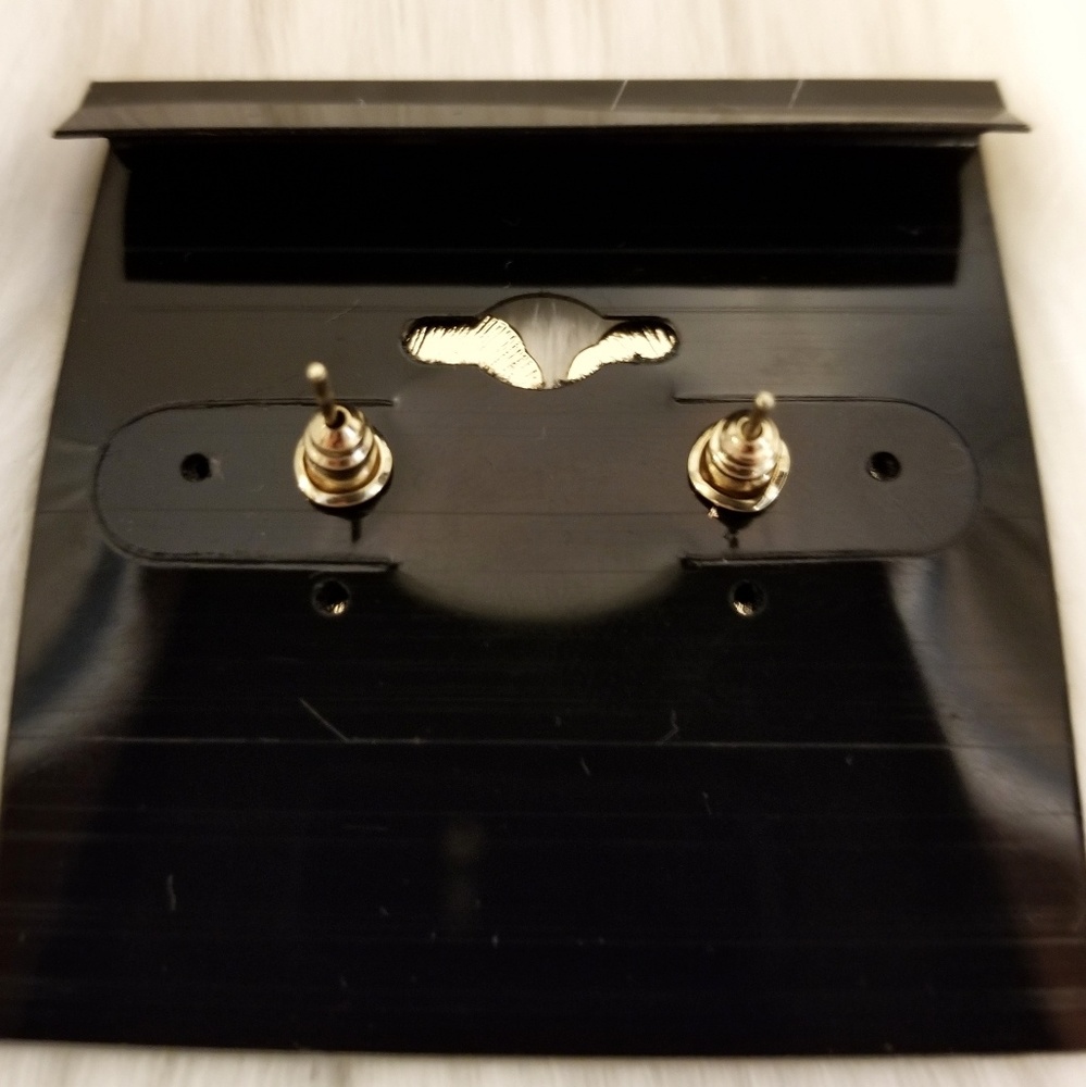 Frida Kahlo Enamel Earrings - New! - Picture 2 of 2